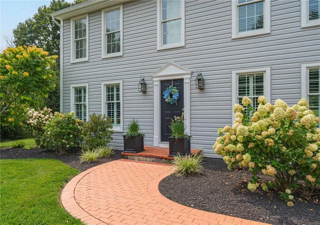 Photo 3 of Single family home for sale at 2568 Millbrook Dr, Emmaus, PA 18049 | MLS# 783033 | Listing updated on 2026-08-27