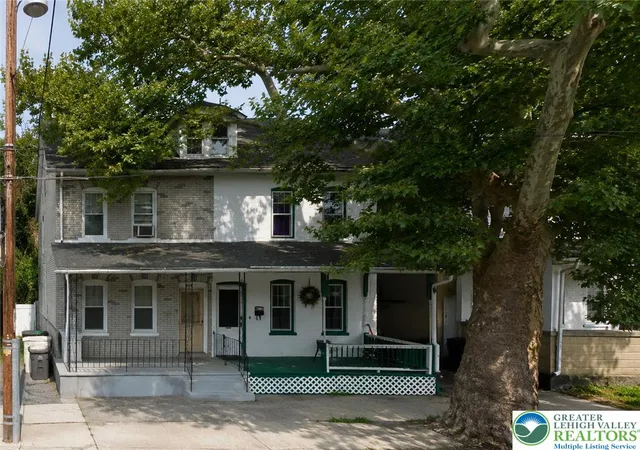 Photo 1 of Sale Pending at 211 E Ettwein St, Bethlehem, PA 18018 | MLS# 783145 | Listing updated on 2026-08-28