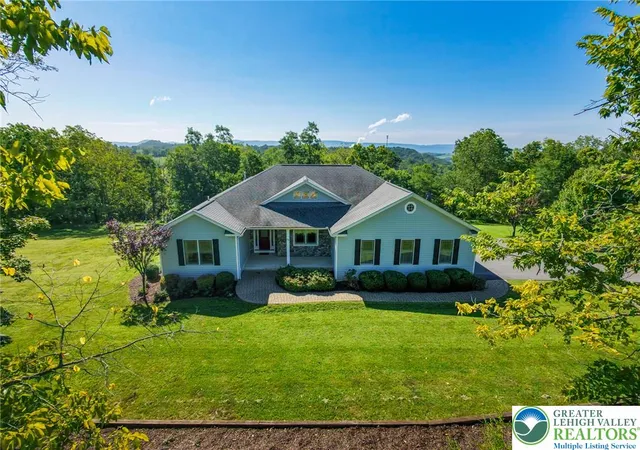 Single family home for sale at 133 Shepherds Hill Dr, Upper Mt Bethel Twp, PA 18013 | MLS# 782993