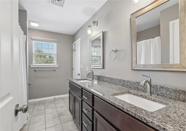 Photo 5 of Single family home for sale at 3533 Washington St, Bethlehem City, PA 18020 | MLS# 783294 | Listing updated on 2026-08-27