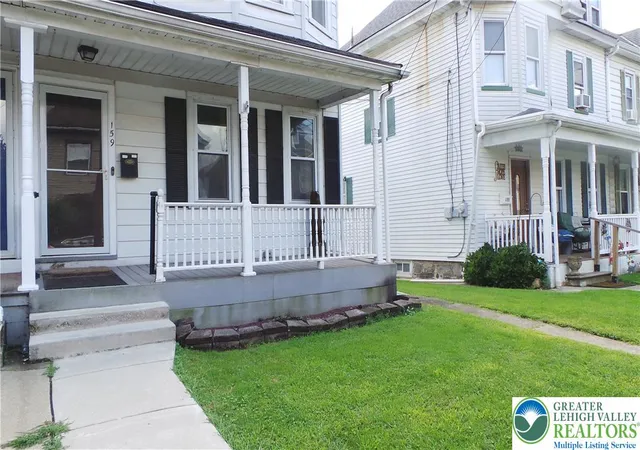 Photo 3 of Sale Pending at 159 E Madison St, Easton, PA 18042 | MLS# 783360 | Listing updated on 2026-09-01