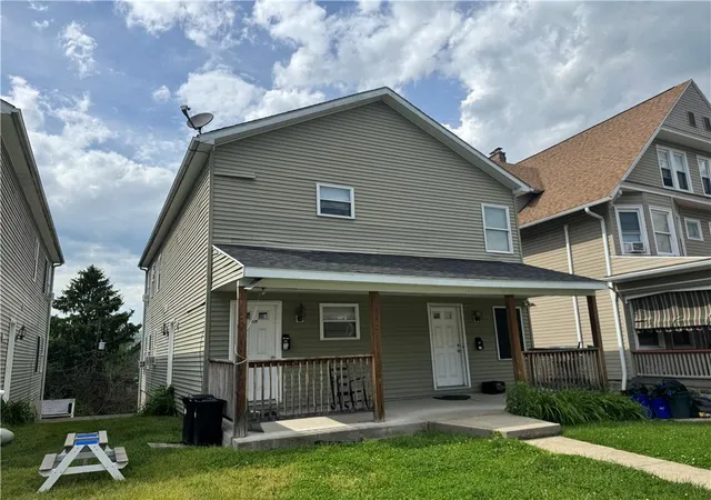 Photo 2 of Multi family home for sale at 913 Monroe Ave, Scranton City, PA 18510 | MLS# 783386 | Listing updated on 2026-08-27