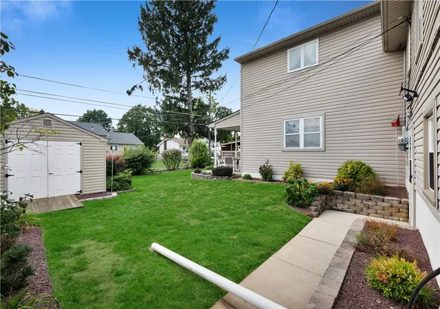 Photo 4 of Sale Pending at 1938 Woodbury Rd, Bethlehem City, PA 18017 | MLS# 783279 | Listing updated on 2026-09-01