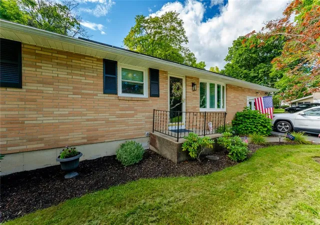 Photo 2 of Sale Pending at 402 Maple St, Roseto Boro, PA 18013 | MLS# 783401 | Listing updated on 2026-09-01
