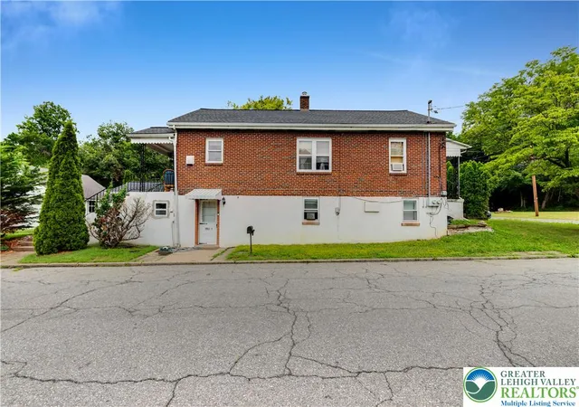 Photo 1 of Multi family home for sale at 1901 Willow Park Rd, Bethlehem City, PA 18020 | MLS# 780698 | Listing updated on 2026-09-01