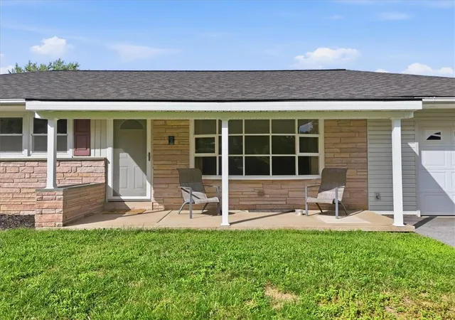 Photo 2 of Sale Pending at 3933 Union Ave, North Whitehall Twp, PA 18078 | MLS# 783437 | Listing updated on 2026-08-31