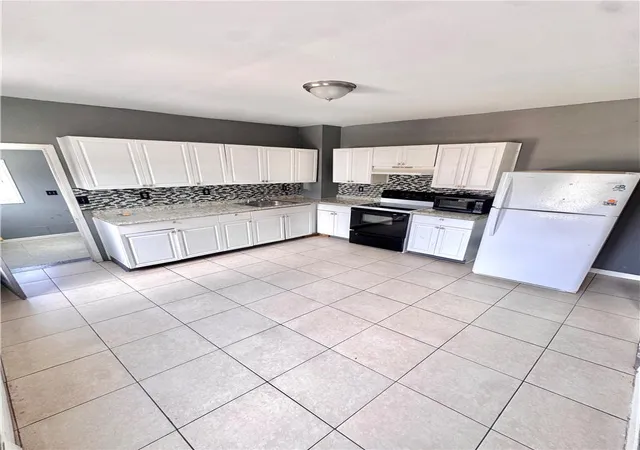 Photo 5 of Townhouse for sale at 639 W Greenleaf St, Allentown City, PA 18102 | MLS# 783184 | Listing updated on 2026-08-28
