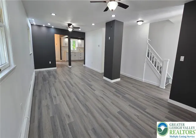Photo 3 of Single family home for sale at 330 4Th St, Olyphant, PA 18447 | MLS# 783590 | Listing updated on 2026-08-29