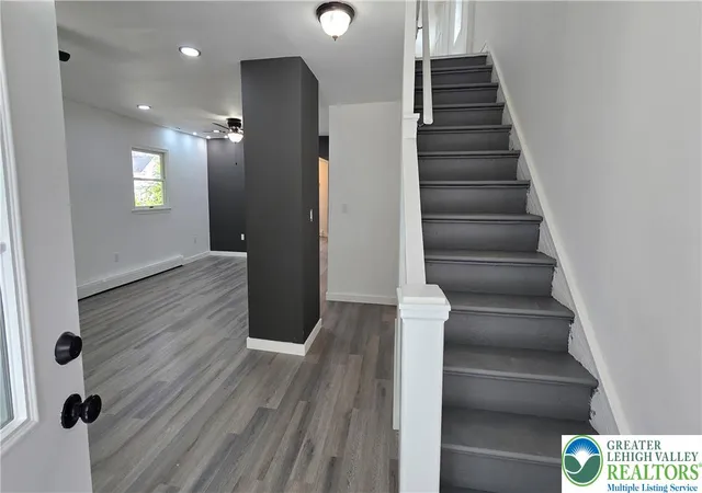 Photo 4 of Single family home for sale at 330 4Th St, Olyphant, PA 18447 | MLS# 783590 | Listing updated on 2026-08-29