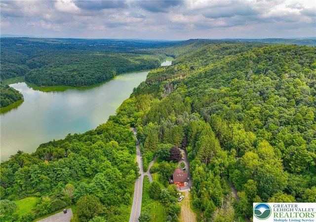 Photo 5 of Single family home for sale at 1160 Preachers Camp Dr, Towamensing Twp, PA 18235 | MLS# 783427 | Listing updated on 2026-09-01