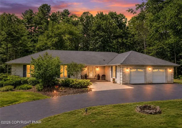 Photo 1 of Single family home for sale at 123 Meadow Rd, Pocono Lake, PA 18347 | MLS# 783646 | Listing updated on 2026-09-01