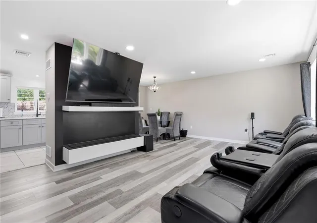 Photo 4 of Single family home for sale at 602 Greenwood St, Allentown, PA 18103 | MLS# 783576 | Listing updated on 2026-09-01