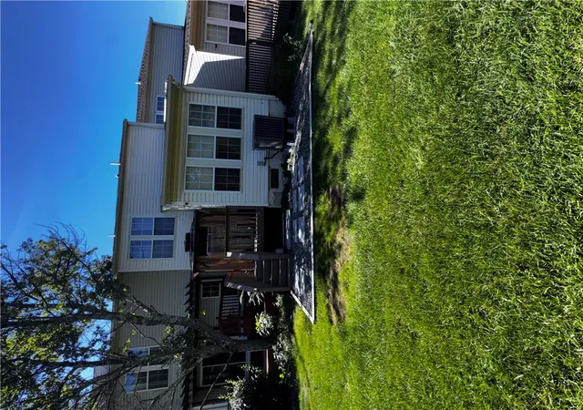 Photo 3 of Townhouse for sale at 3433 Westview Dr, Perkiomenville, PA 18074 | MLS# 784796 | Listing updated on 2026-10-08
