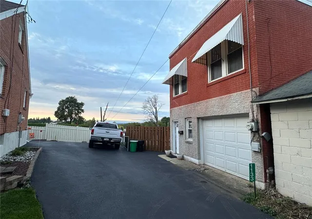 Photo 2 of Sale Pending at 1133 Fern St, Allentown, PA 18102 | MLS# 785104 | Listing updated on 2026-09-30