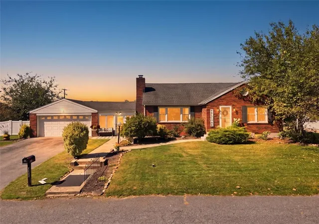 Photo 2 of Sale Pending at 1122 Americus Ave, Allentown, PA 18103 | MLS# 785102 | Listing updated on 2026-10-04
