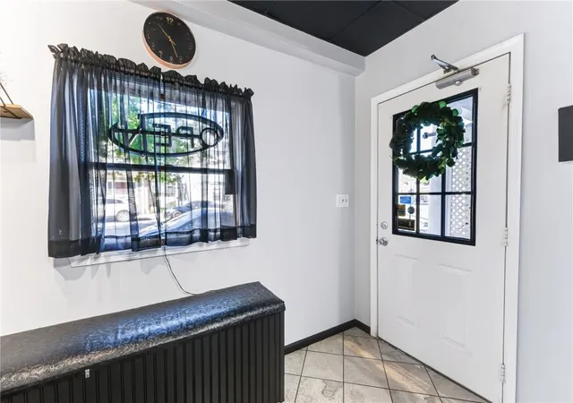 Photo 3 of Townhouse for sale at 742 Linden St, Bethlehem, PA 18018 | MLS# 784831 | Listing updated on 2026-10-02