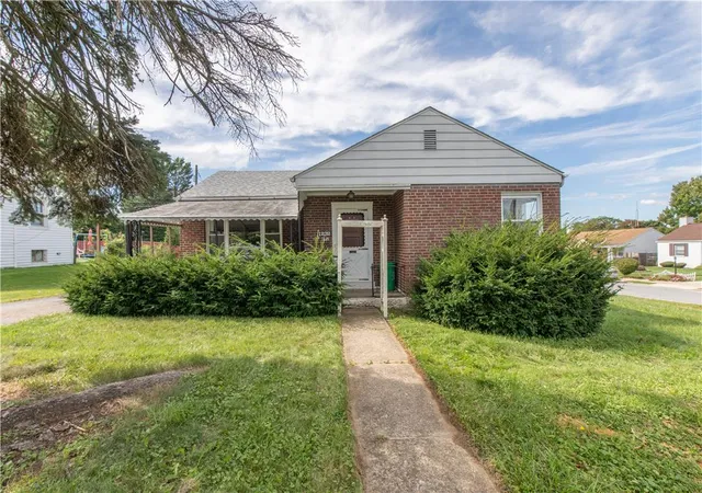 Photo 1 of Sale Pending at 1232 Rye St, Allentown, PA 18103 | MLS# 785068 | Listing updated on 2026-10-05
