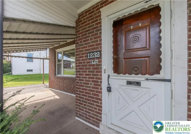 Photo 2 of Sale Pending at 1232 Rye St, Allentown, PA 18103 | MLS# 785068 | Listing updated on 2026-10-05