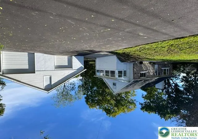Photo 3 of Single family home for sale at 1561 Limeport Pike, Coopersburg, PA 18036 | MLS# 785219 | Listing updated on 2026-10-10