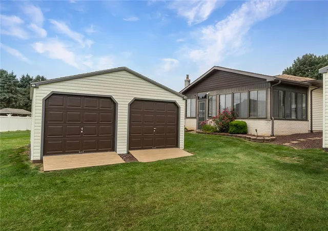 Photo 3 of Sale Pending at 5728 Pheasant Rd, Bethlehem, PA 18017 | MLS# 785122 | Listing updated on 2026-10-06