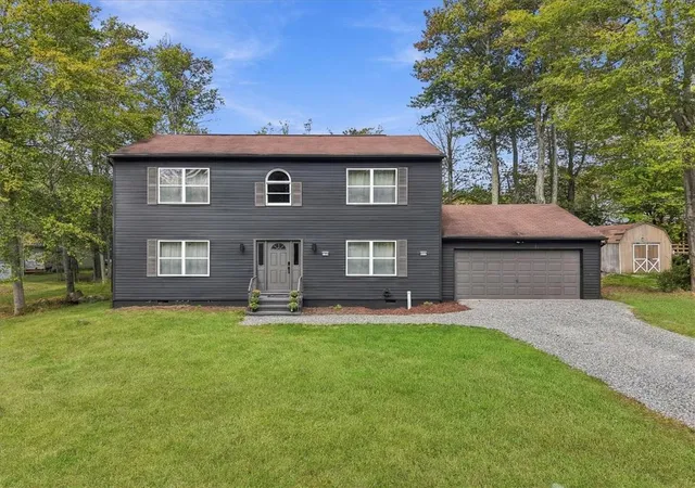 Photo 1 of Single family home for sale at 6252 Park Pl, Tobyhanna, PA 18466 | MLS# 785230 | Listing updated on 2026-09-28