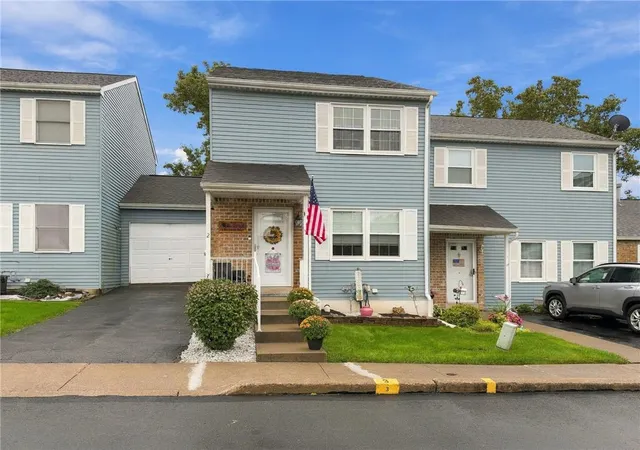 Photo 2 of Sale Pending at 2 Princeton Ct, Easton, PA 18040 | MLS# 785406 | Listing updated on 2026-10-05
