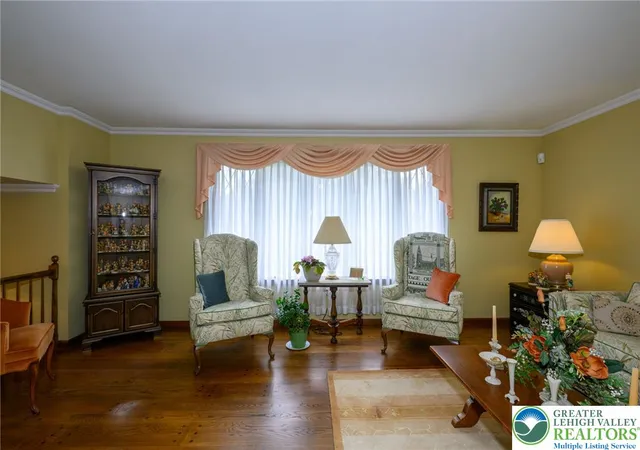 Photo 3 of Sale Pending at 385 Apollo Dr, Bethlehem, PA 18017 | MLS# 784893 | Listing updated on 2026-10-06