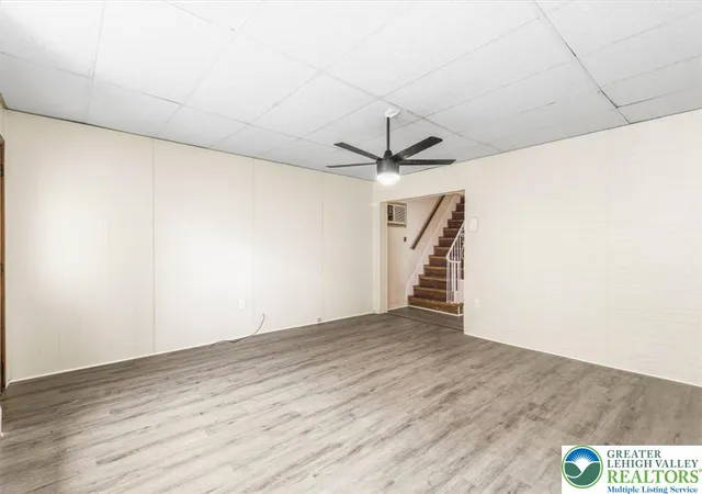 Photo 3 of Single family home for sale at 423 Northampton St, Wilkes Barre, PA 18702 | MLS# 785421 | Listing updated on 2026-09-29