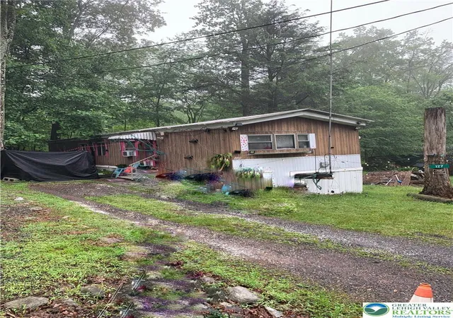 Photo 1 of Manufactured home for sale at 127 Pinecone Trl, Scotrun, PA 18355 | MLS# 784654 | Listing updated on 2026-09-29