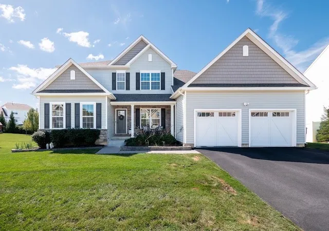 Photo 1 of Single family home for sale at 4488 Stonebridge Dr, Macungie, PA 18062 | MLS# 785438 | Listing updated on 2026-10-06