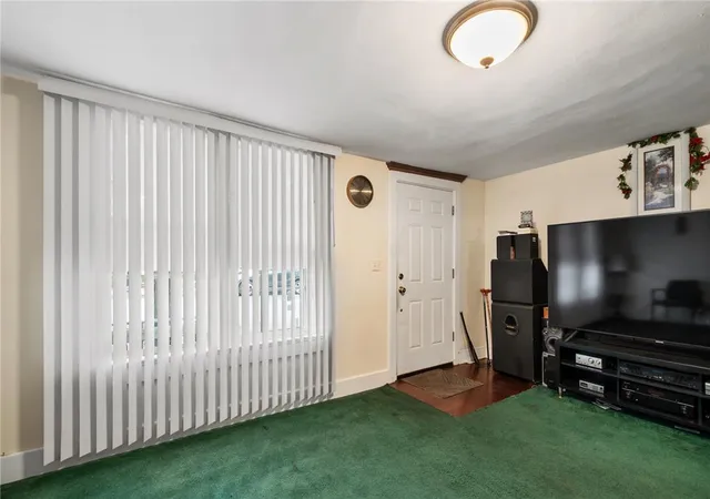 Photo 2 of Townhouse for sale at 935 W Turner St, Allentown, PA 18102 | MLS# 784702 | Listing updated on 2026-09-30