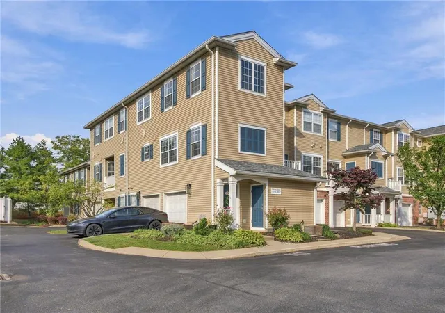 Photo 2 of Townhouse for sale at 876 Nittany Ct #C439, Allentown, PA 18104 | MLS# 785260 | Listing updated on 2026-10-04