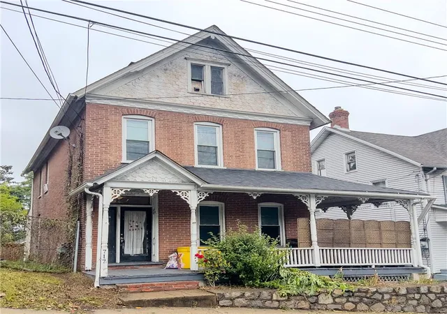 Photo 1 of Single family home for sale at 717 Market, Bangor, PA 18013 | MLS# 785357 | Listing updated on 2026-09-30