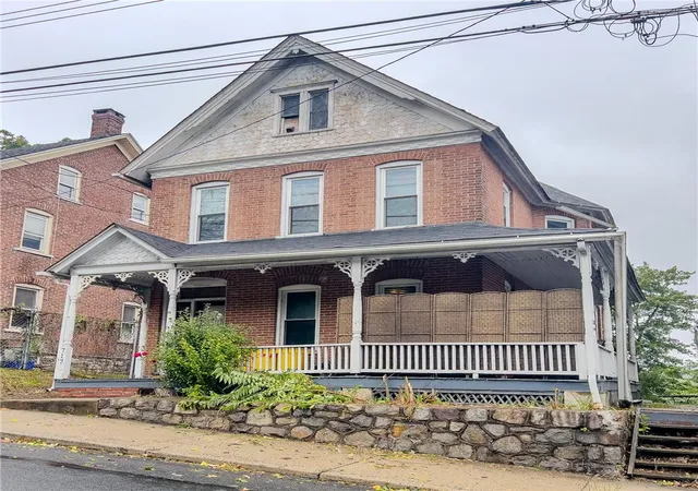 Photo 3 of Single family home for sale at 717 Market, Bangor, PA 18013 | MLS# 785357 | Listing updated on 2026-09-30