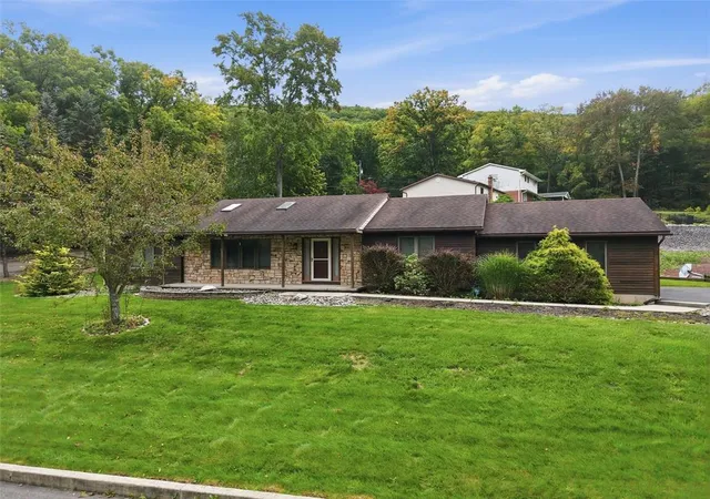 Photo 1 of Sale Pending at 21 Park Ave, Nesquehoning, PA 18240 | MLS# 785514 | Listing updated on 2026-10-08