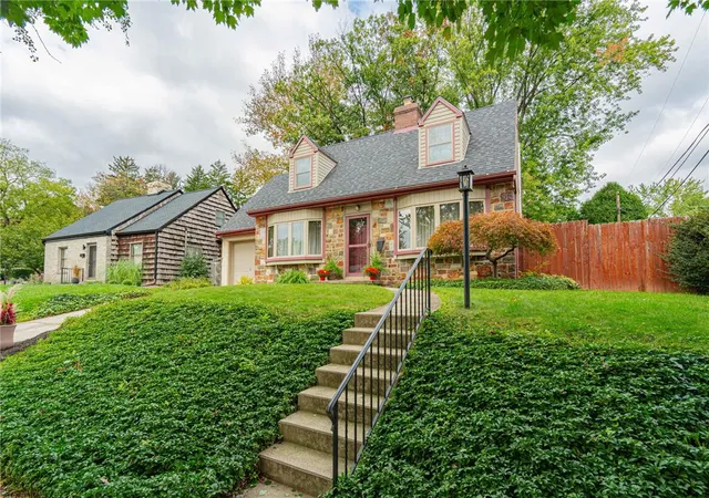 Photo 3 of Sale Pending at 1808 Homestead Ave, Bethlehem, PA 18018 | MLS# 785412 | Listing updated on 2026-10-08
