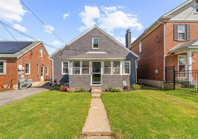 Photo 1 of Sale Pending at 614 Crestline Ave, Bethlehem, PA 18015 | MLS# 785524 | Listing updated on 2026-10-07