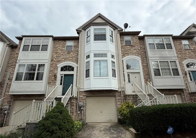 Photo 1 of Townhouse for sale at 4118 Waterford Dr, Center Valley, PA 18034 | MLS# 785532 | Listing updated on 2026-10-01