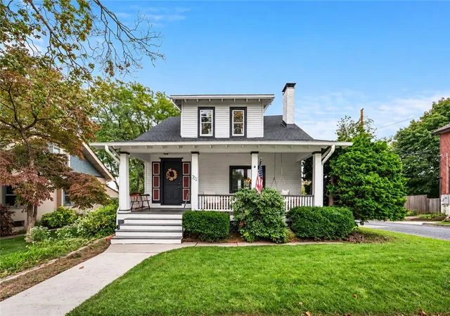 Photo 1 of Sale Pending at 702 Highland Ave, Bethlehem, PA 18018 | MLS# 785558 | Listing updated on 2026-10-06