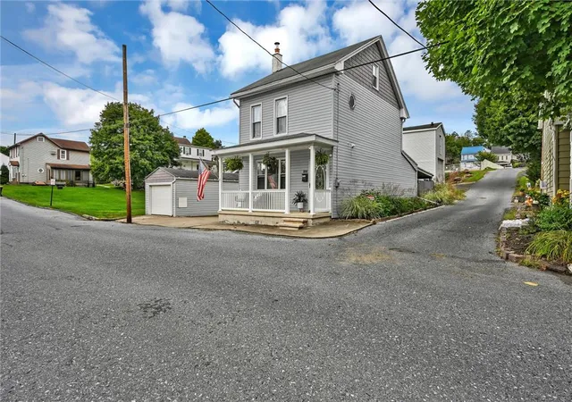 Photo 3 of Sale Pending at PA | 215 Willing St,PA 17944 | MLS# 785602 | Listing updated on 2026-10-06