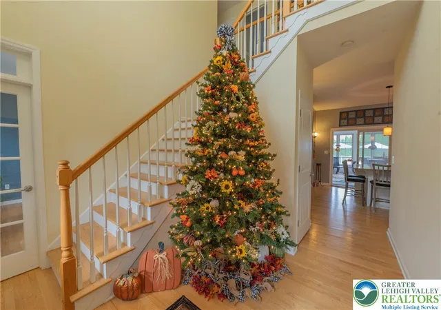 Photo 3 of Single family home for sale at 5547 Covenant Ct, Allentown, PA 18106 | MLS# 785383 | Listing updated on 2026-10-12