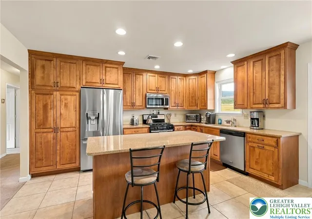 Photo 3 of Sale Pending at 8943 Slateville Rd, Kempton, PA 19529 | MLS# 785597 | Listing updated on 2026-10-06