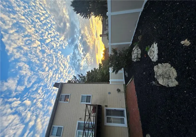 Photo 20 of Townhouse for sale at 977 Barnside Ct, Allentown, PA 18103 | MLS# 785647 | Listing updated on 2026-10-06