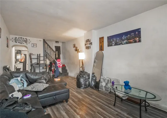 Photo 3 of Townhouse for sale at 225 N 2nd Street, Allentown, PA 18102 | MLS# 785826 | Listing updated on 2026-10-06