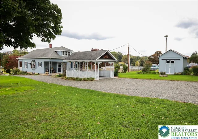 Photo 3 of Sale Pending at 6373 Chestnut St, Zionsville, PA 18092 | MLS# 785531 | Listing updated on 2026-10-10