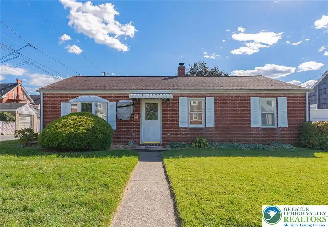 Photo 1 of Sale Pending at 538 Frankford St, Bethlehem, PA 18018 | MLS# 785672 | Listing updated on 2026-10-13