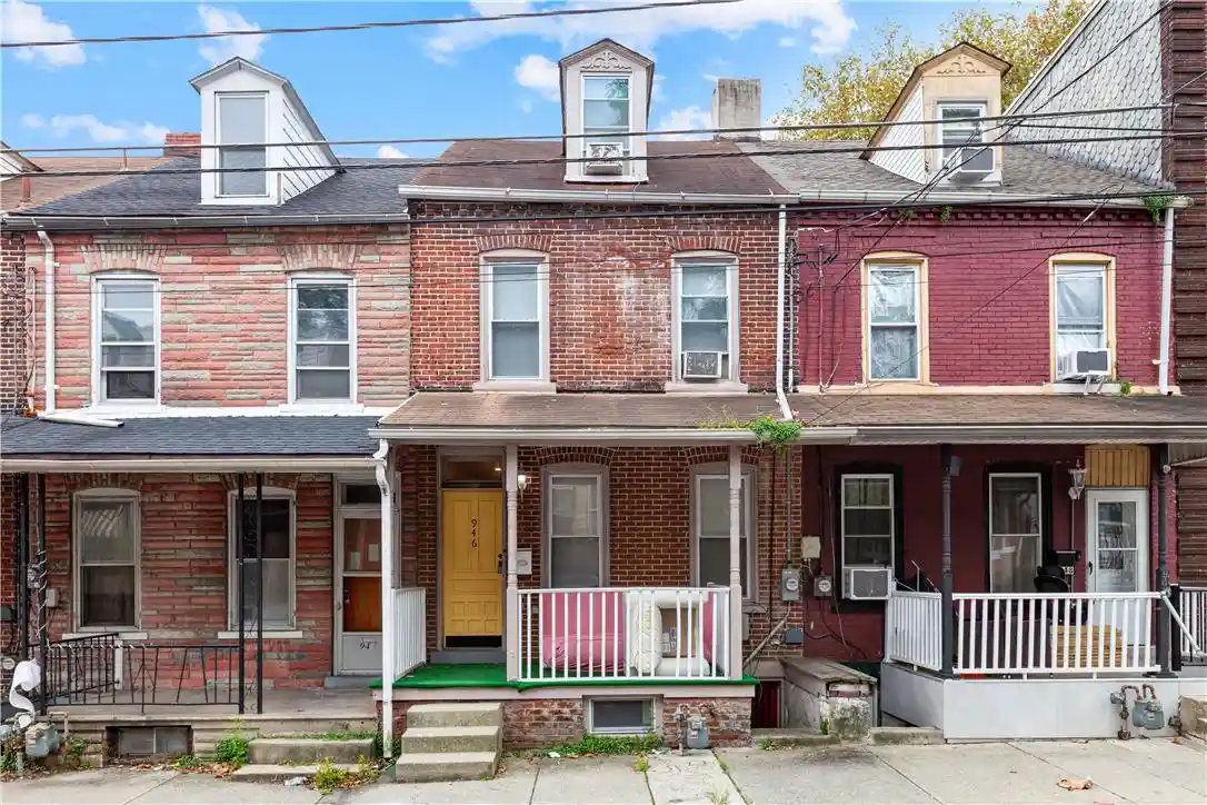 Photo 1 of Sale Pending at 946 Jackson St, Allentown, PA 18102 | MLS# 785816 | Listing updated on 2026-10-24