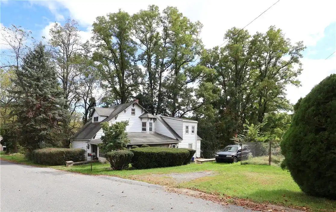 Photo 1 of Sale Pending at 1660 Mckinley Ave, Bethlehem, PA 18015 | MLS# 786110 | Listing updated on 2026-10-14