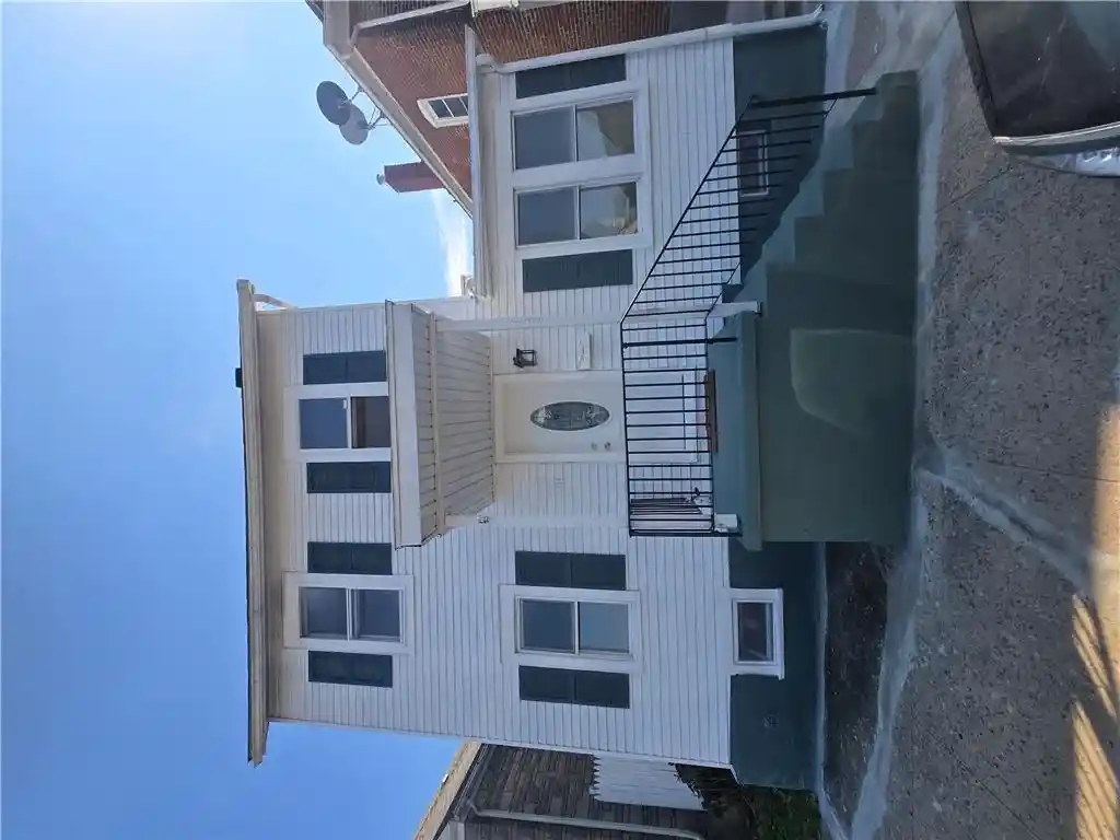 Single family home for sale at 334 E Walnut St, Allentown, PA 18109 | MLS# 786305