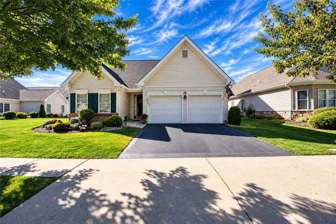 Single family home for sale at 5 Kelso Ridge, Easton, PA 18045 | MLS# 786378